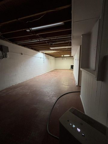 30417 Us-12, Niles, MI 49120