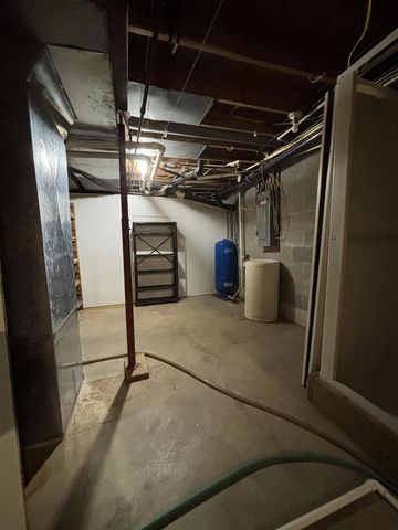 30417 Us-12, Niles, MI 49120