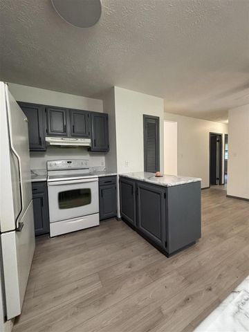 30417 Us-12, Niles, MI 49120