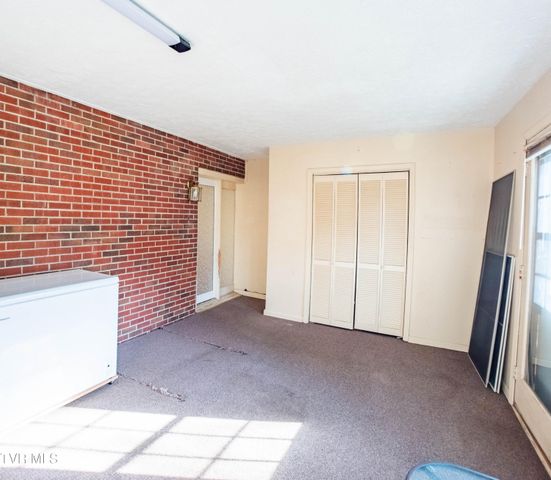 802 Locust Street 3, Rogersville, TN 37857