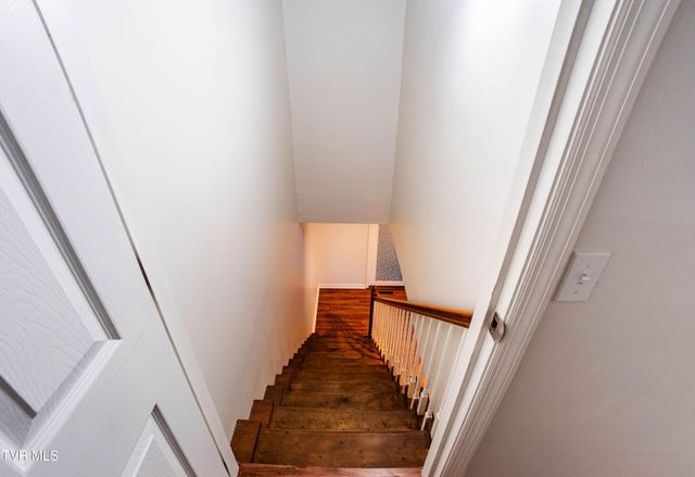 802 Locust Street 3, Rogersville, TN 37857