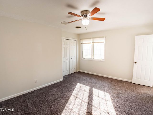 802 Locust Street 3, Rogersville, TN 37857