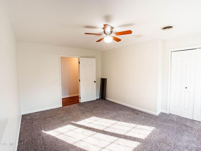 802 Locust Street 3, Rogersville, TN 37857