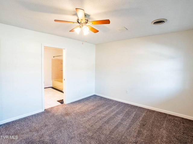 802 Locust Street 3, Rogersville, TN 37857