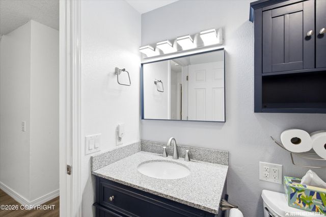 3931 Alitak Bay Circle, Anchorage, AK 99515
