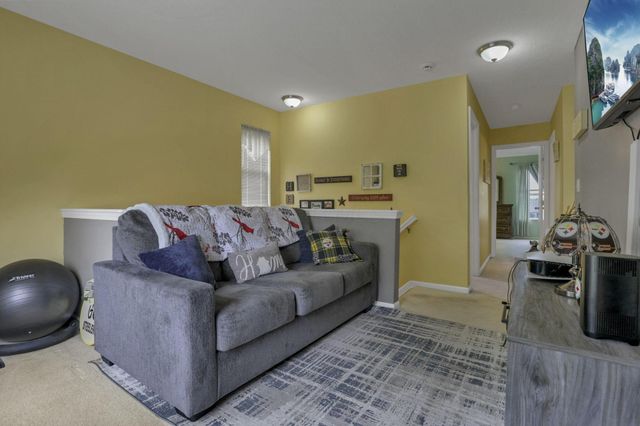511 Fullers Circle, Pickerington, OH 43147