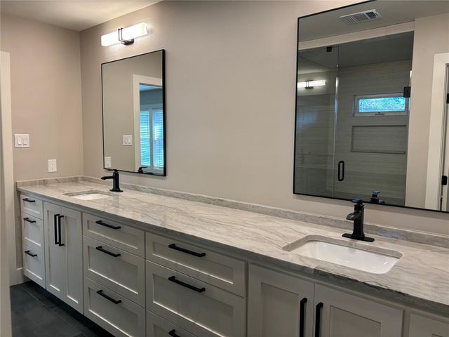 2223 Hialeah Drive, Houston, TX 77018