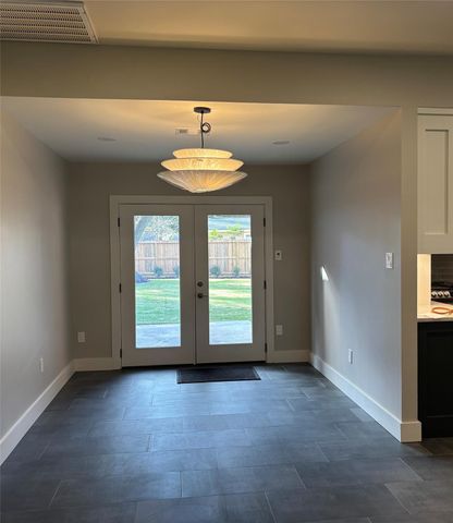 2223 Hialeah Drive, Houston, TX 77018