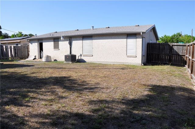 5841 Glen Arbor Dr, Corpus Christi, TX 78412