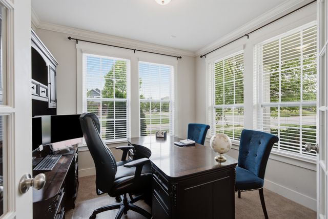 1551 Drakes Creek Rd, Hendersonville, TN 37075