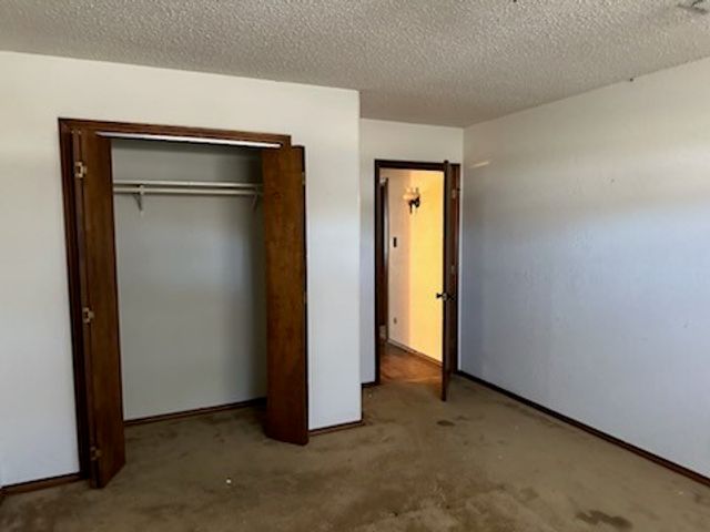 100 hyline Drive, Keene, TX 76031