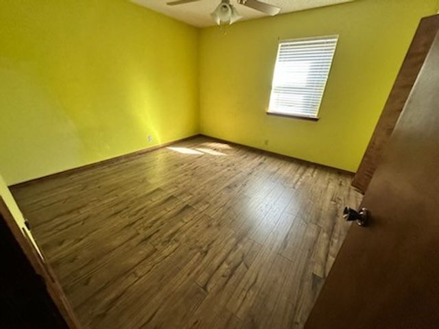 100 hyline Drive, Keene, TX 76031