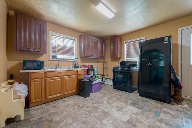 1031 County Road 491, Dayton, TX 77535