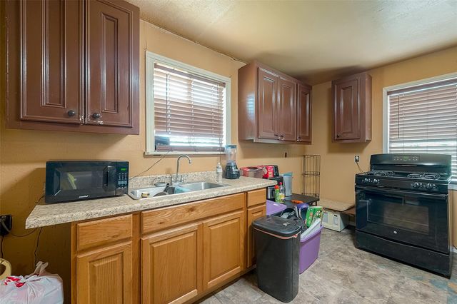 1031 County Road 491, Dayton, TX 77535