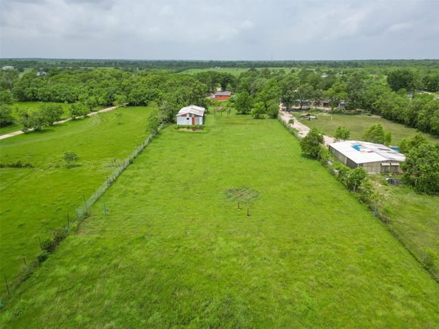 1031 County Road 491, Dayton, TX 77535