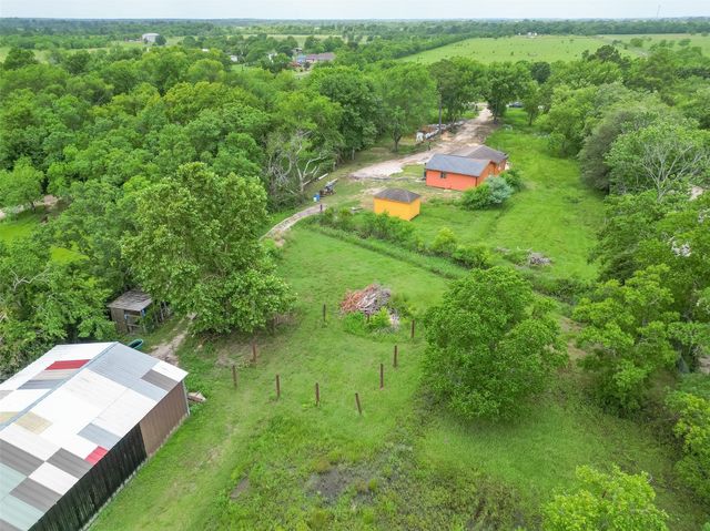 1031 County Road 491, Dayton, TX 77535