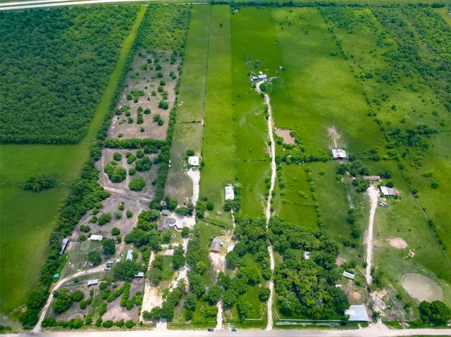 1031 County Road 491, Dayton, TX 77535