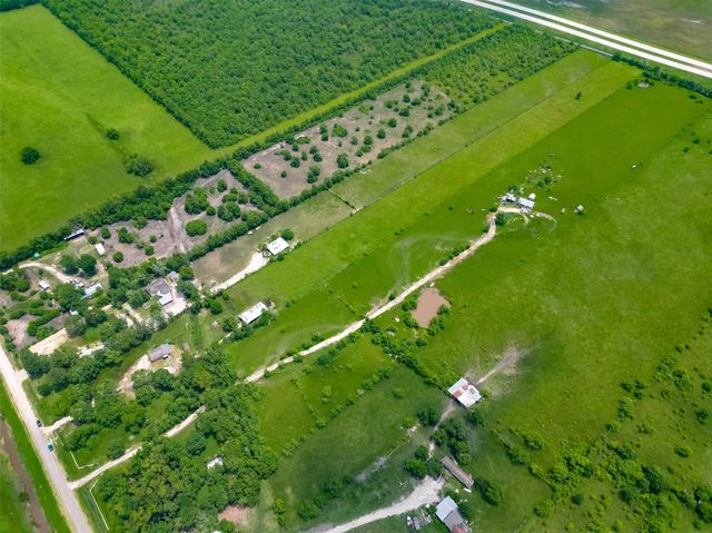 1031 County Road 491, Dayton, TX 77535