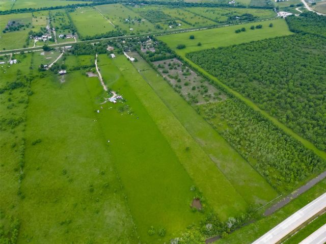 1031 County Road 491, Dayton, TX 77535