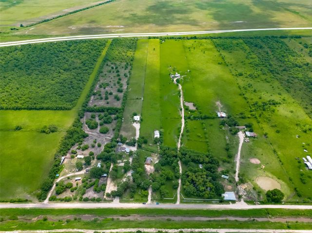 1031 County Road 491, Dayton, TX 77535