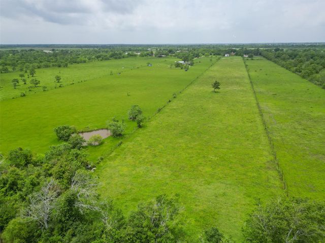 1031 County Road 491, Dayton, TX 77535