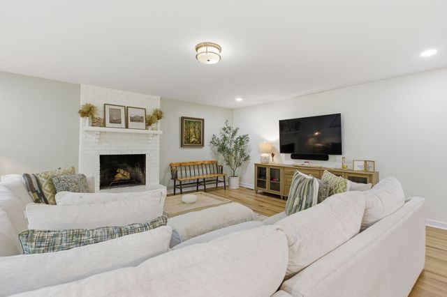 7012 Cotton Blossom Ln, Nashville, TN 37221