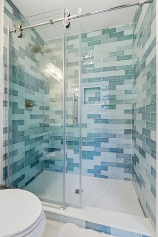 7012 Cotton Blossom Ln, Nashville, TN 37221