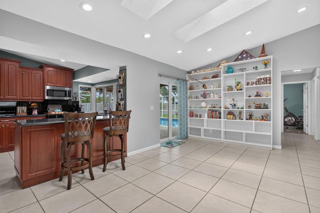 8751 NW 19th Street, Coral Springs, FL 33071