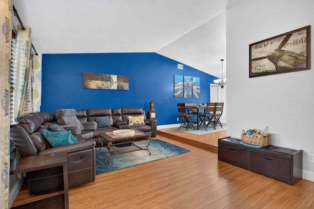 8751 NW 19th Street, Coral Springs, FL 33071
