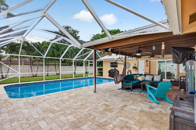8751 NW 19th Street, Coral Springs, FL 33071