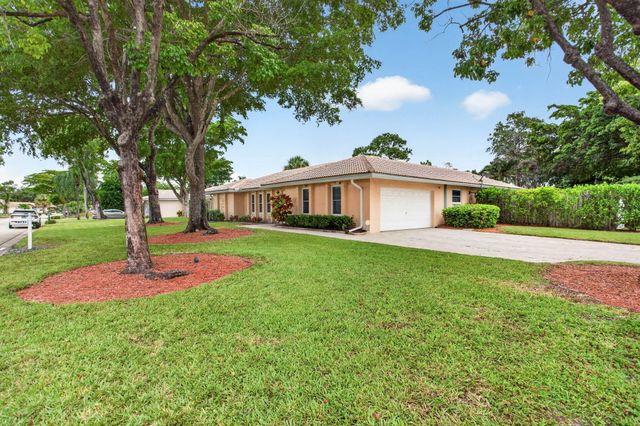 8751 NW 19th Street, Coral Springs, FL 33071