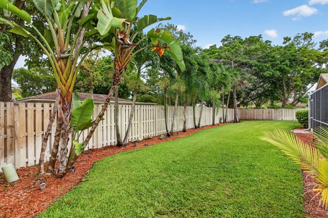 8751 NW 19th Street, Coral Springs, FL 33071