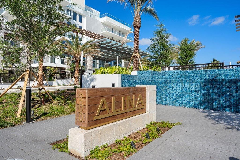 200 SE Mizner Boulevard 211, Boca Raton, FL 33432