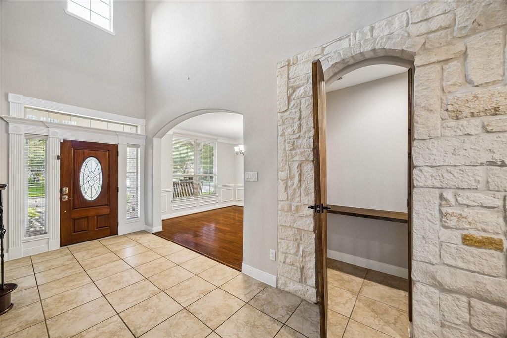 Image 10 of property listing at 2902 Grand Mesa Pass, Missouri City, TX 77459