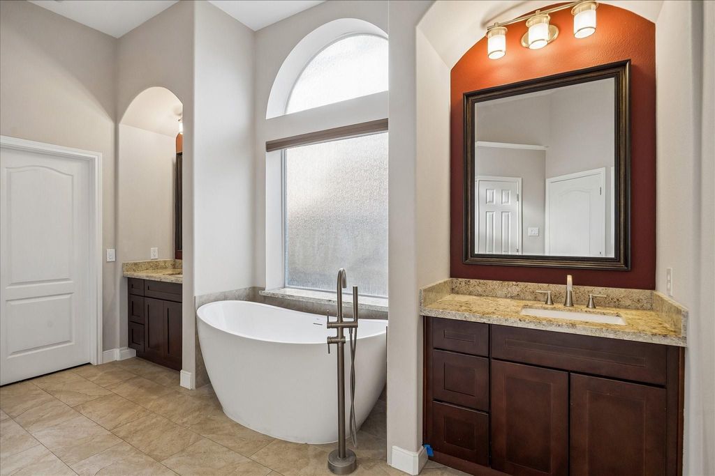 Image 25 of property listing at 2902 Grand Mesa Pass, Missouri City, TX 77459