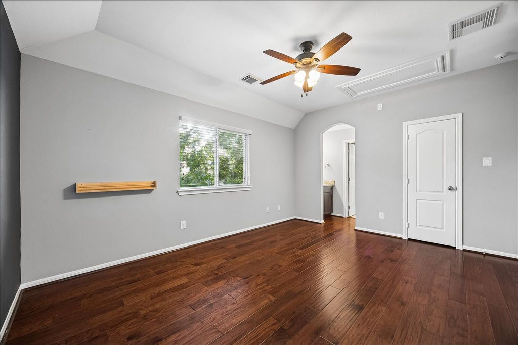 Image 40 of property listing at 2902 Grand Mesa Pass, Missouri City, TX 77459