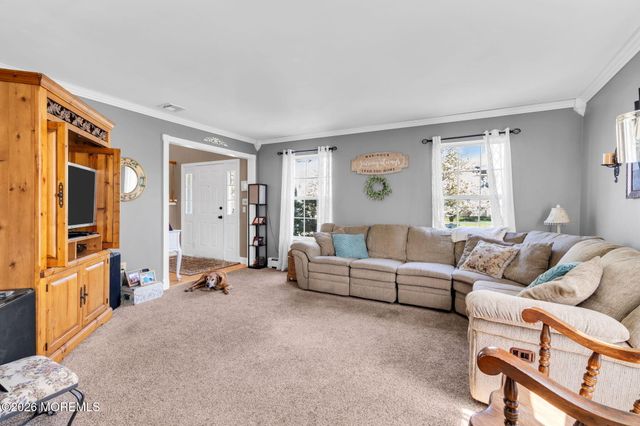 11 Andrew Street, Howell, NJ 07731