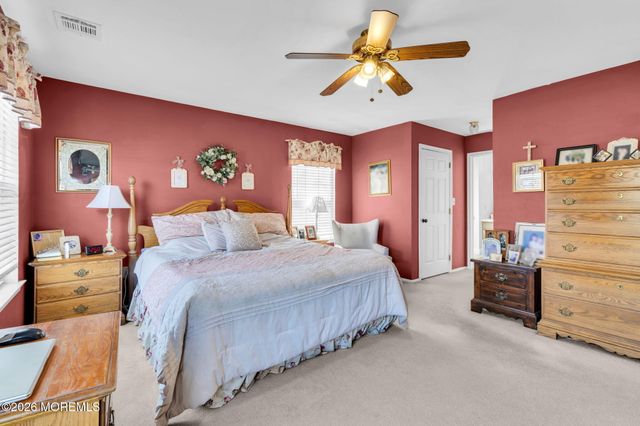 11 Andrew Street, Howell, NJ 07731