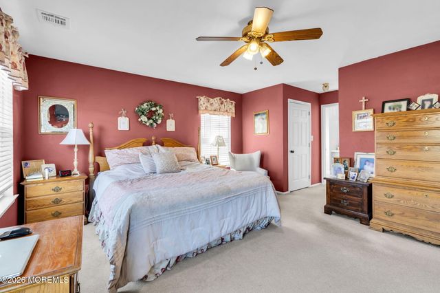 11 Andrew Street, Howell, NJ 07731