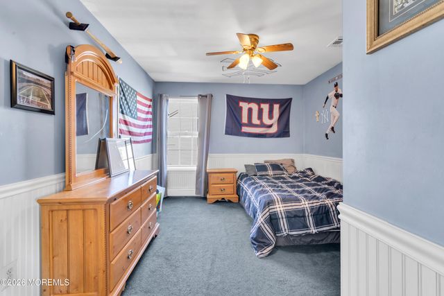 11 Andrew Street, Howell, NJ 07731