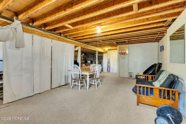 11 Andrew Street, Howell, NJ 07731