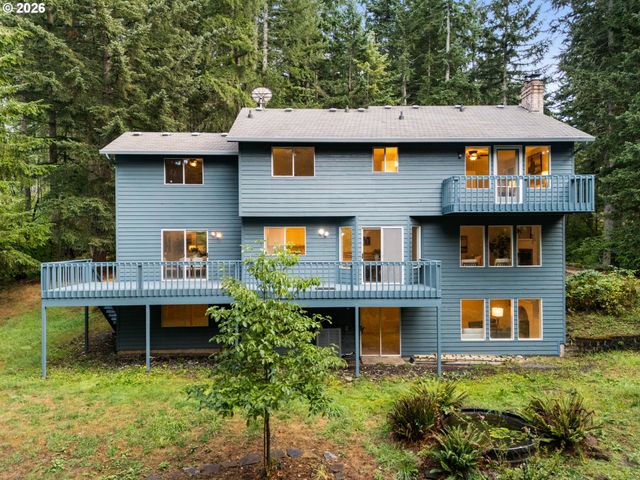 38015 Se FALL CREEK Rd, Estacada, OR 97023
