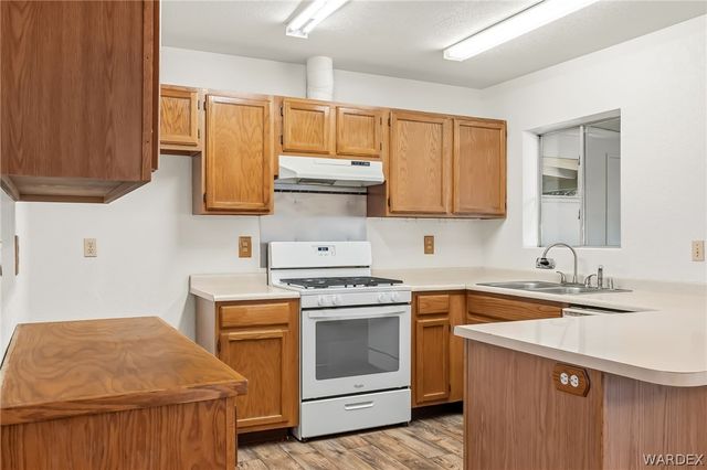 1709 Ash Avenue, Bullhead City, AZ 86442