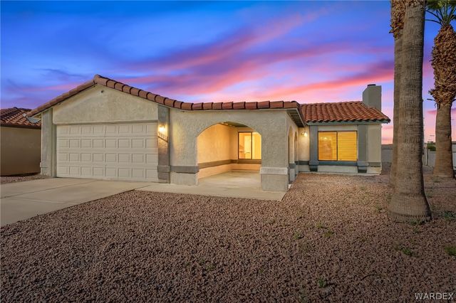 1709 Ash Avenue, Bullhead City, AZ 86442