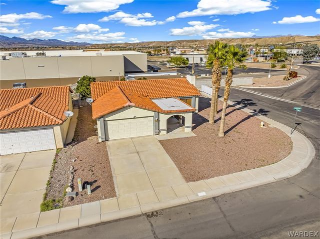 1709 Ash Avenue, Bullhead City, AZ 86442