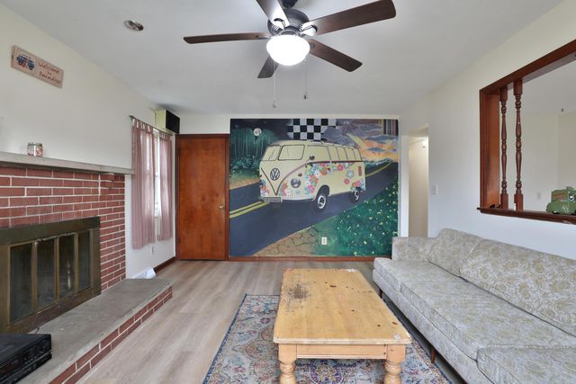 867 Overbrook Service Drive, Columbus, OH 43224