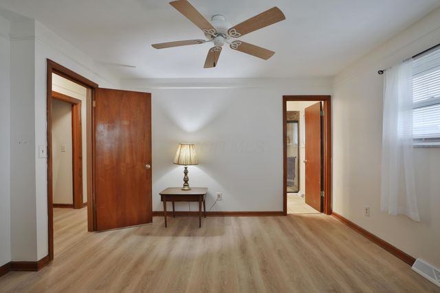 867 Overbrook Service Drive, Columbus, OH 43224