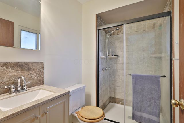 867 Overbrook Service Drive, Columbus, OH 43224