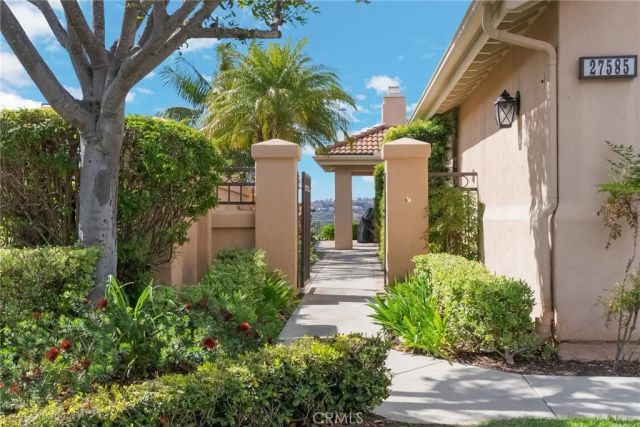27585 Via Montoya, San Juan Capistrano, CA 92675