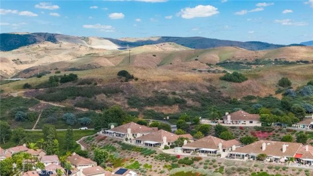 27585 Via Montoya, San Juan Capistrano, CA 92675